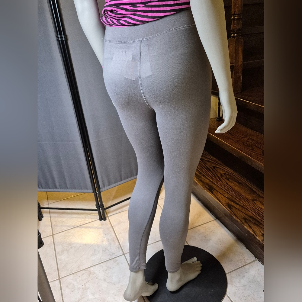 Hurley Charcoal Leggings with Hurley Color Label - Picture 6 of 16